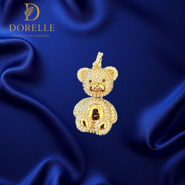 Medium/ Large
Pendant 14K Gold Plated